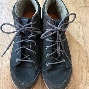 Men's Cushe boot Size 9.5